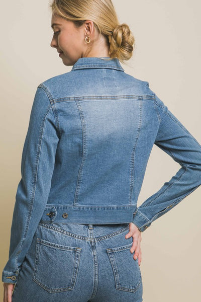 Distressed Buttoned Denim Jacket