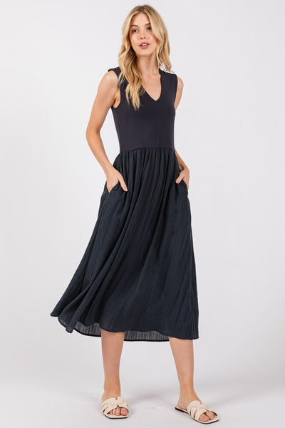 Ebony Vneck Midi Dress